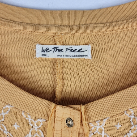 Free People Embroidered Button Up Long Sleeve Round Hem Henley Spirit Tee Tunic - Picture 6 of 11